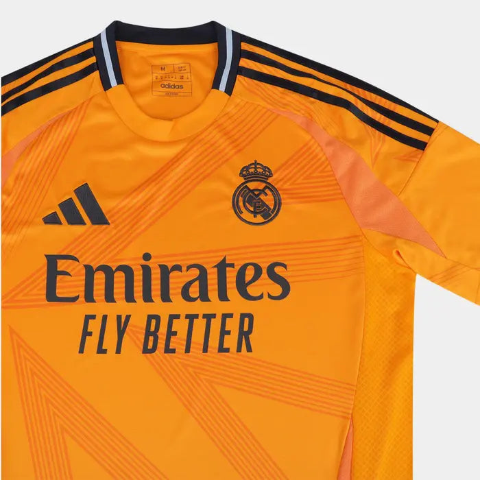 Camisa do Real Madrid Lançamento 2023/24