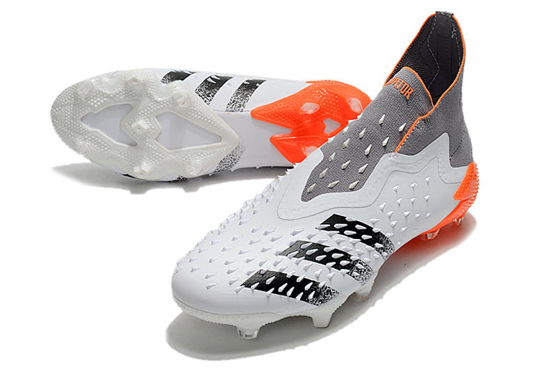 Chuteira Campo Adidas Predator Freak+  Branco/Laranja